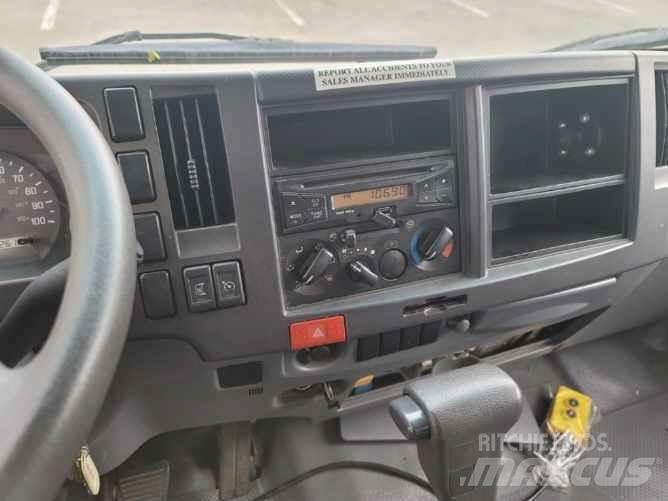 Isuzu NPR HD EFI 14' Самоскиди