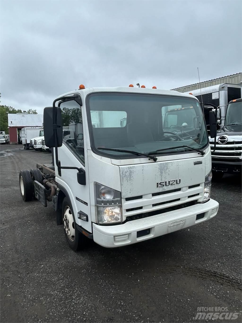 Isuzu NPR XD Шасі з кабіною
