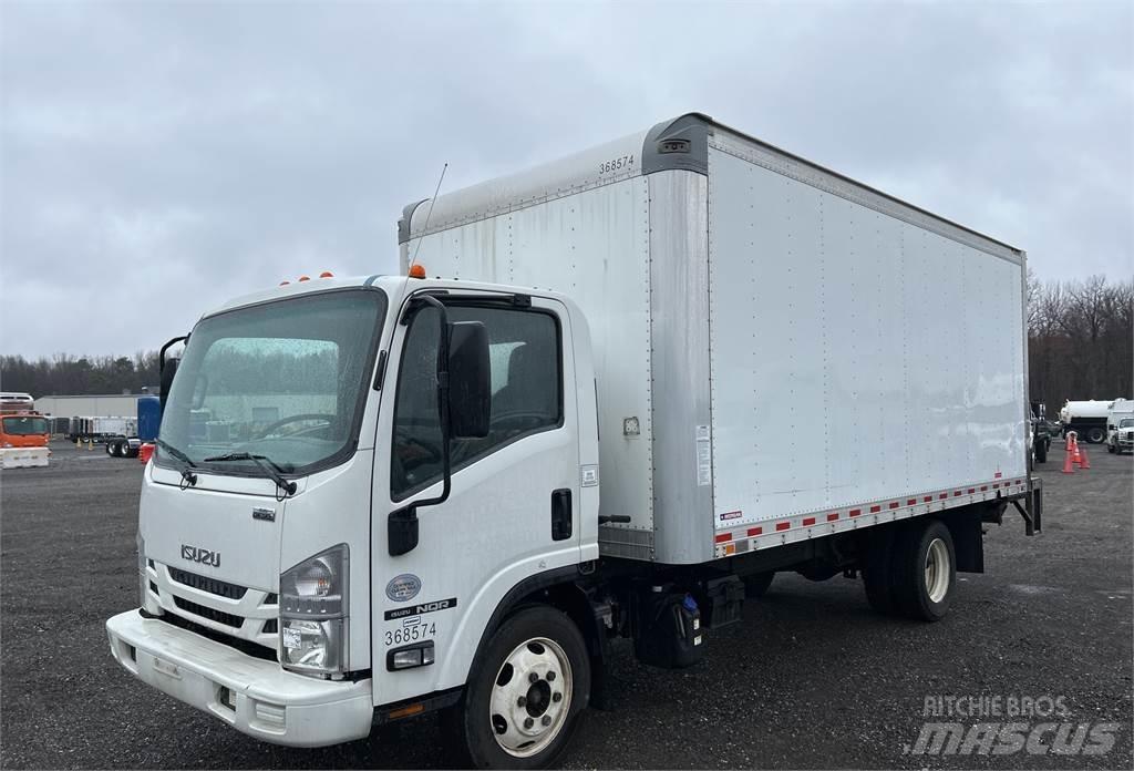 Isuzu NQR Фургони