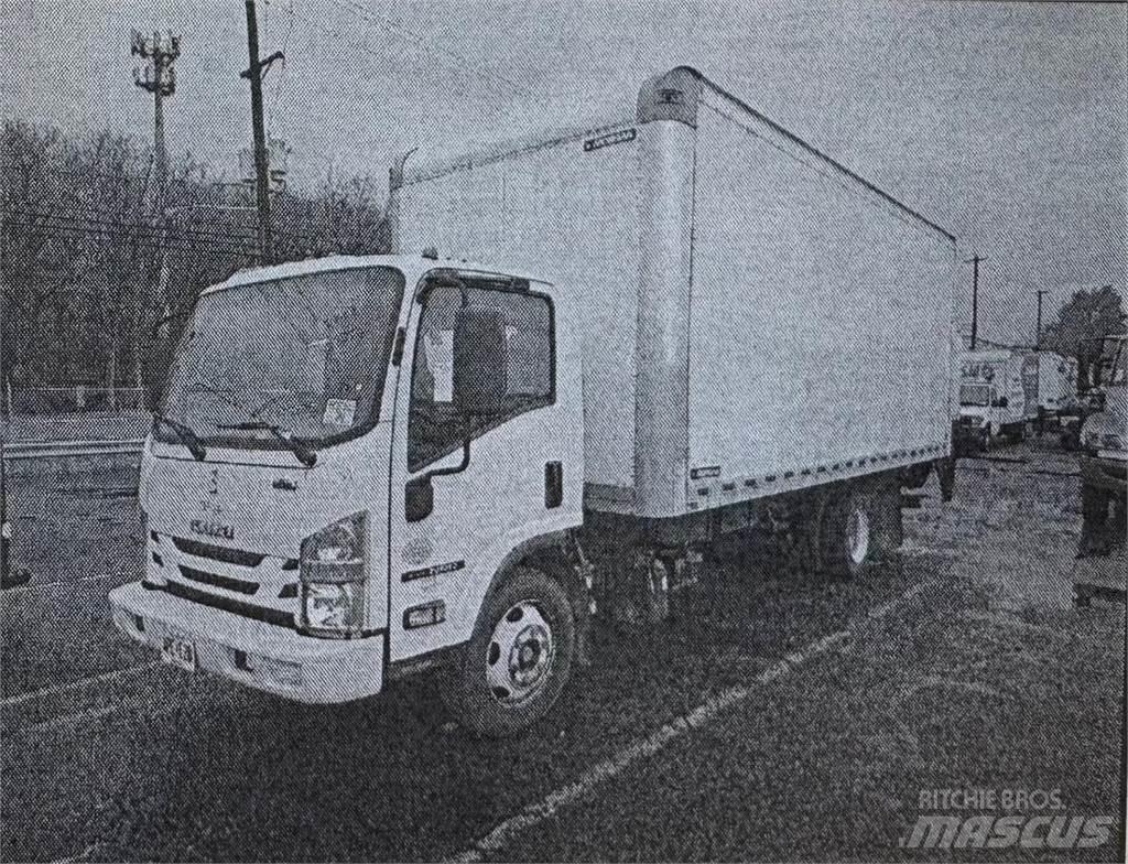 Isuzu NRR Фургони