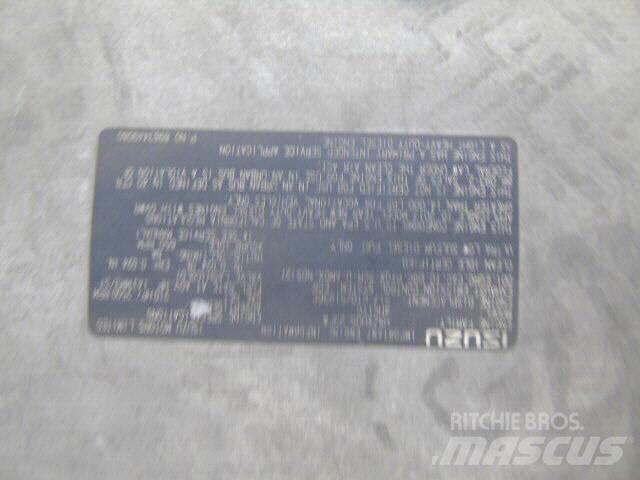 Isuzu NRR 20' REEFER Фургони