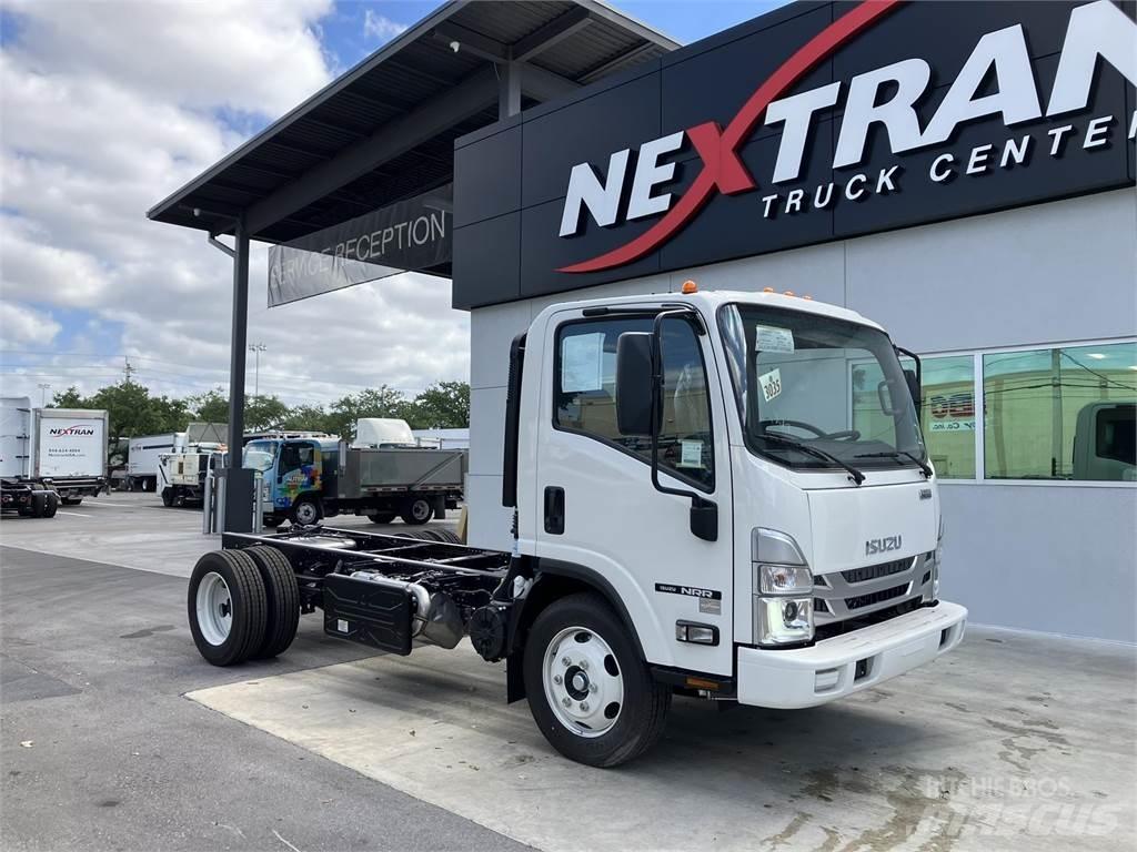 Isuzu NRR-3U354 Шасі з кабіною