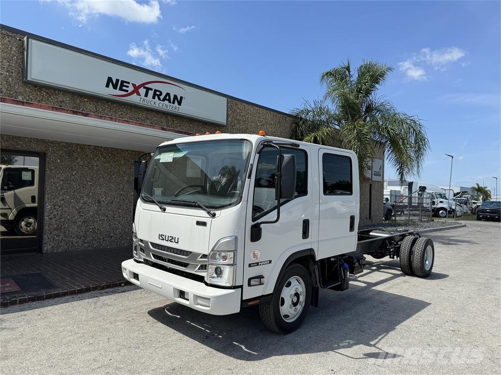 Isuzu NRR-3V454 Шасі з кабіною