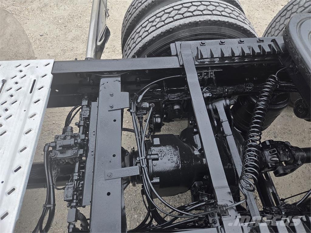 Mack AN64T Тягачі