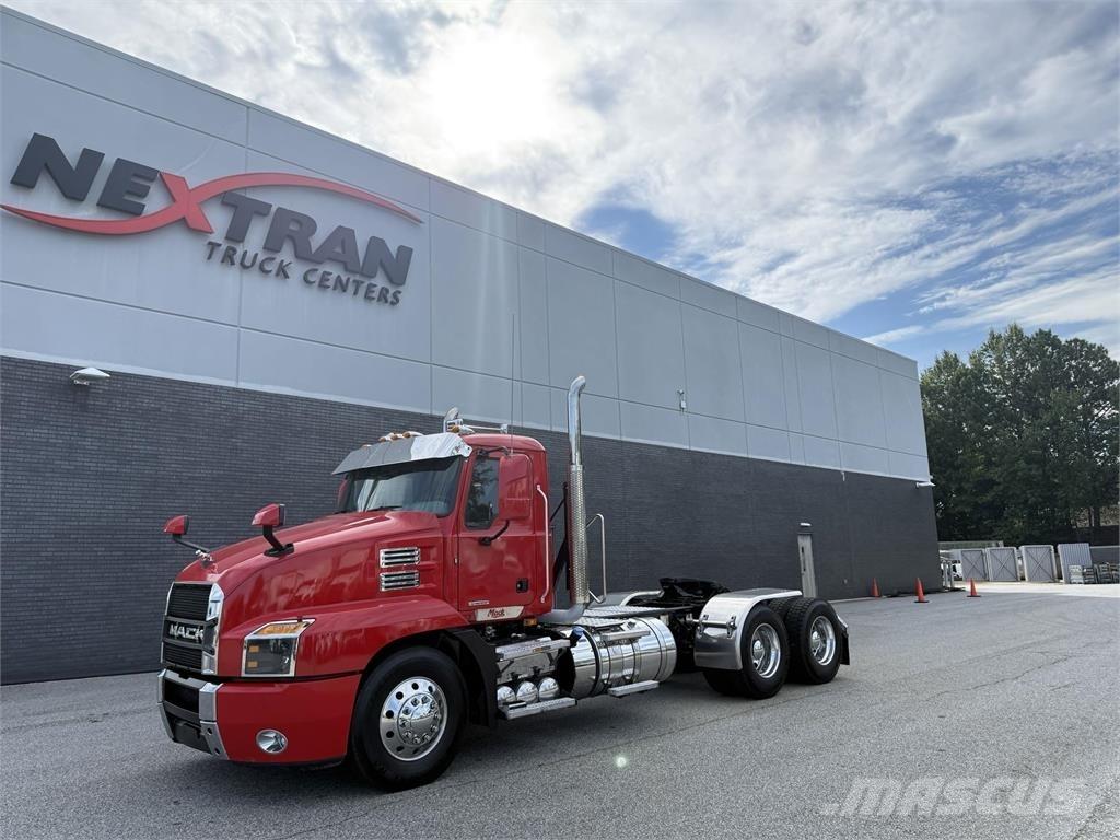 Mack AN64T Тягачі