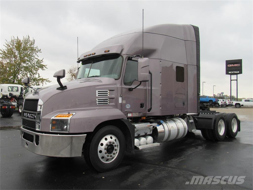 Mack AN64T Тягачі