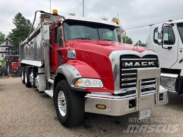 Mack GU800 Шасі з кабіною