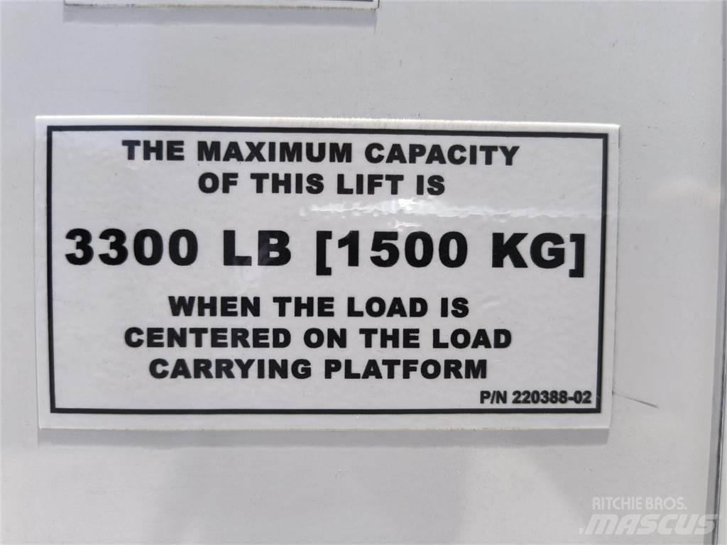 Mack MD6 42R Тягачі