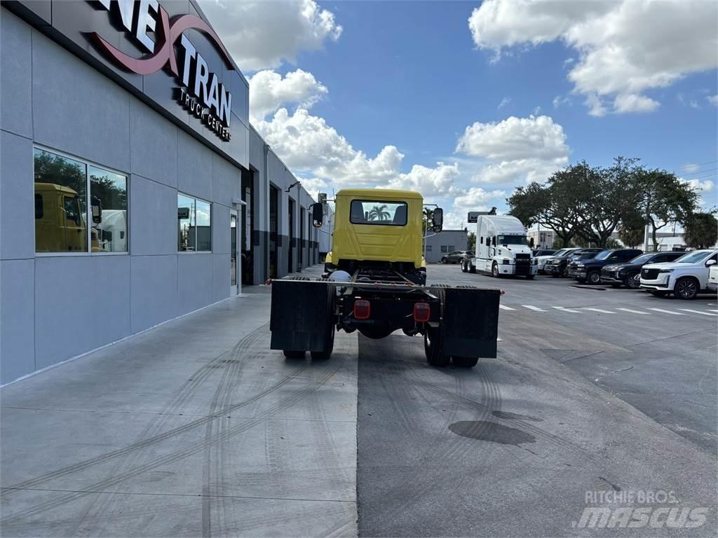 Mack MD7 42R Лісозаготівельна техніка - Інші