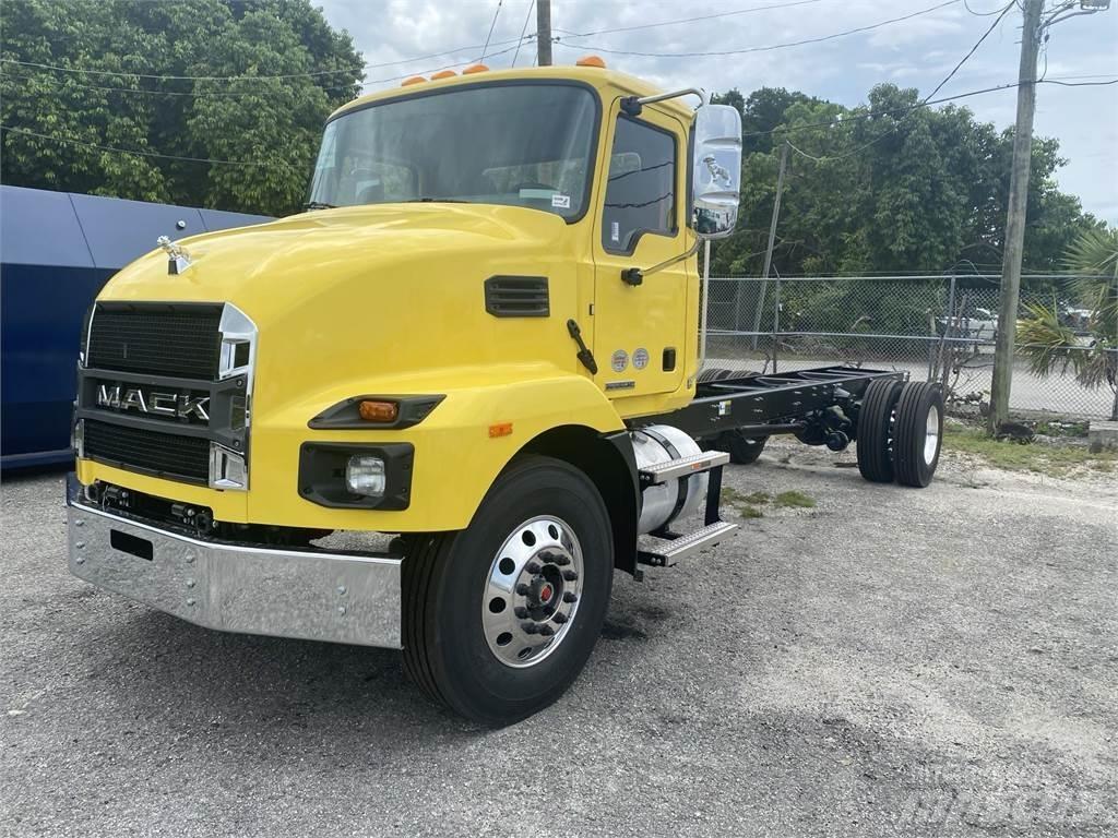 Mack MD7 42R Лісозаготівельна техніка - Інші