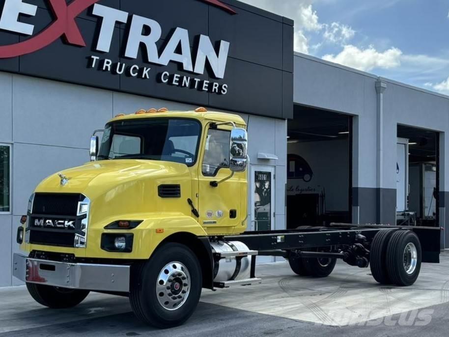 Mack MD7 42R Лісозаготівельна техніка - Інші