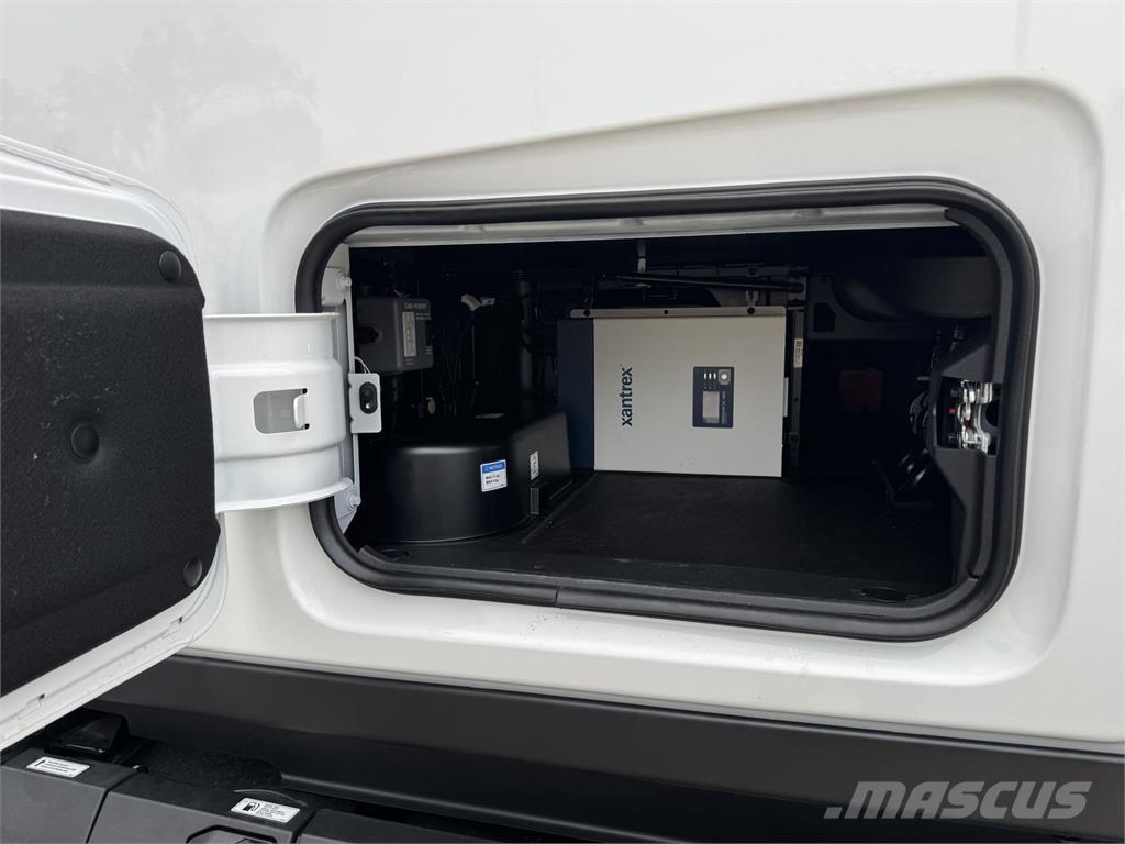 Mack PR64T Тягачі