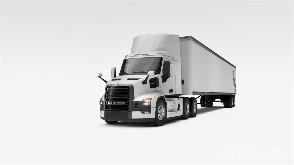 Mack PR64T Тягачі