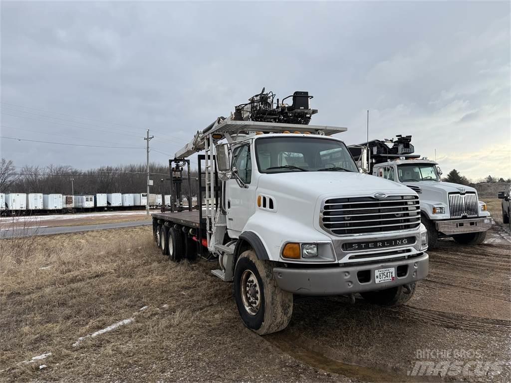 Sterling LT9500 Вантажівки / спеціальні