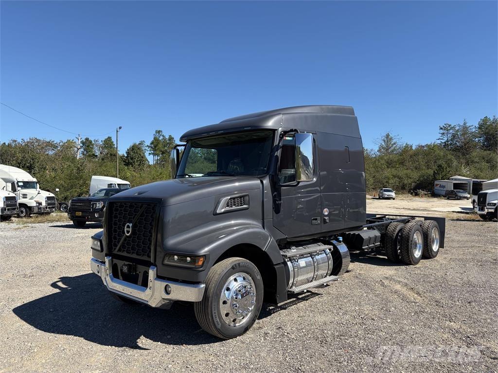 Volvo VAH64600 Вантажівки з гаковим підйомом