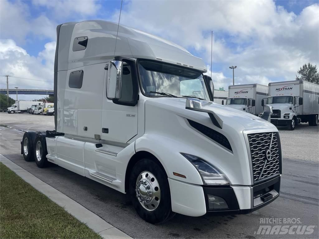 Volvo VNL64T760 Тягачі