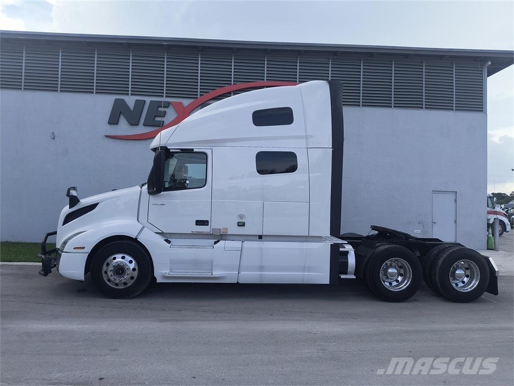 Volvo VNL64T760 Тягачі