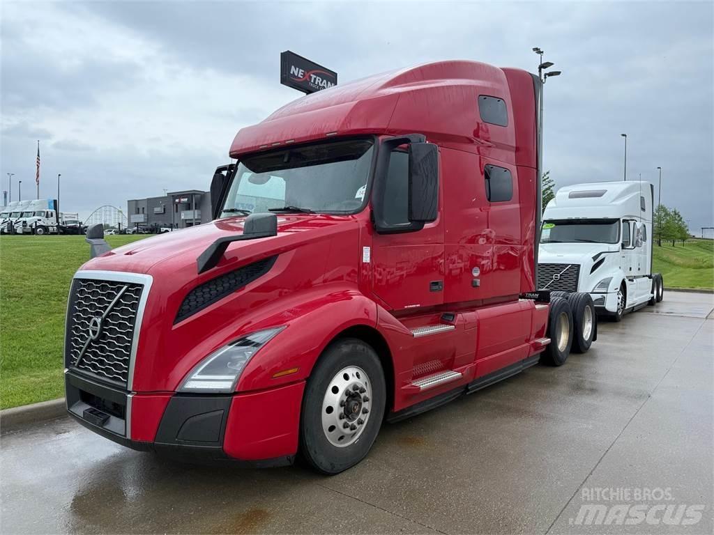 Volvo VNL64T760 Тягачі