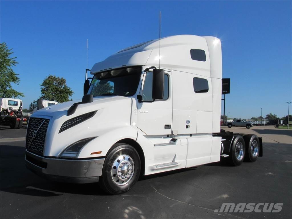 Volvo VNL64T760 Тягачі