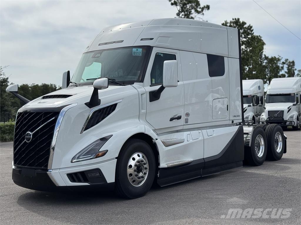 Volvo VNL64T840 Тягачі