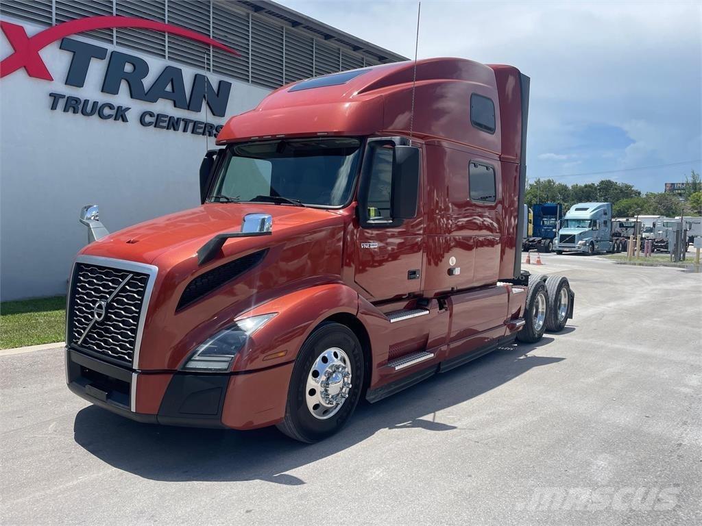 Volvo VNL64T860 Тягачі