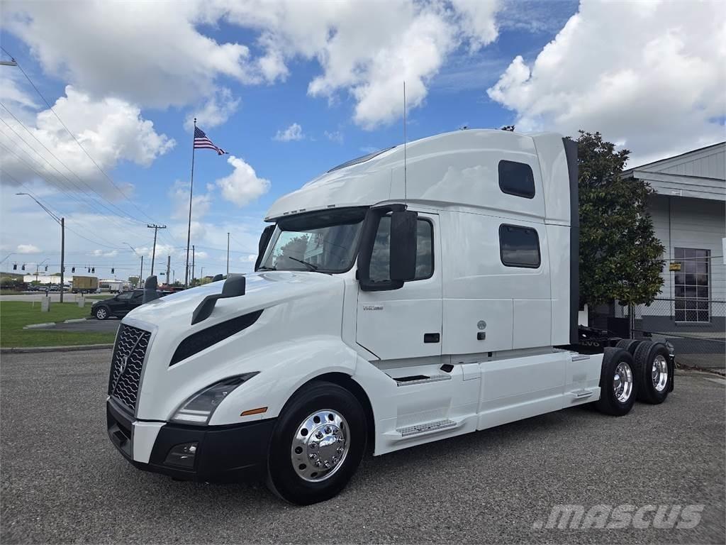 Volvo VNL64T860 Тягачі