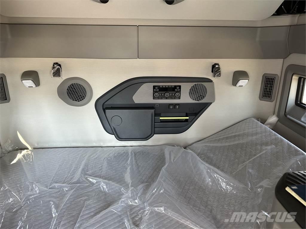 Volvo VNL64T860 Тягачі