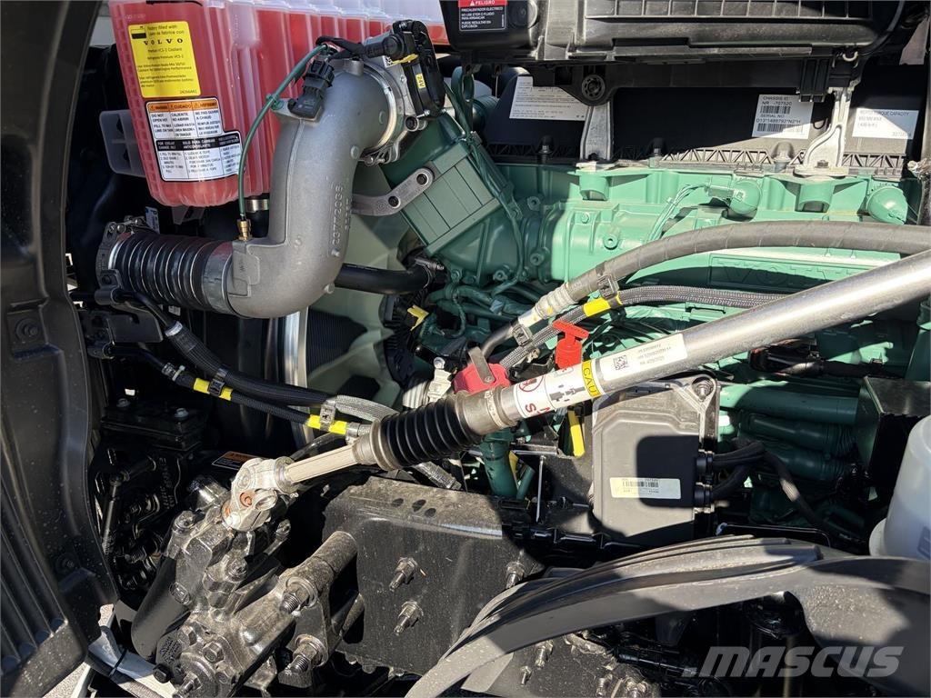 Volvo VNL64T860 Тягачі