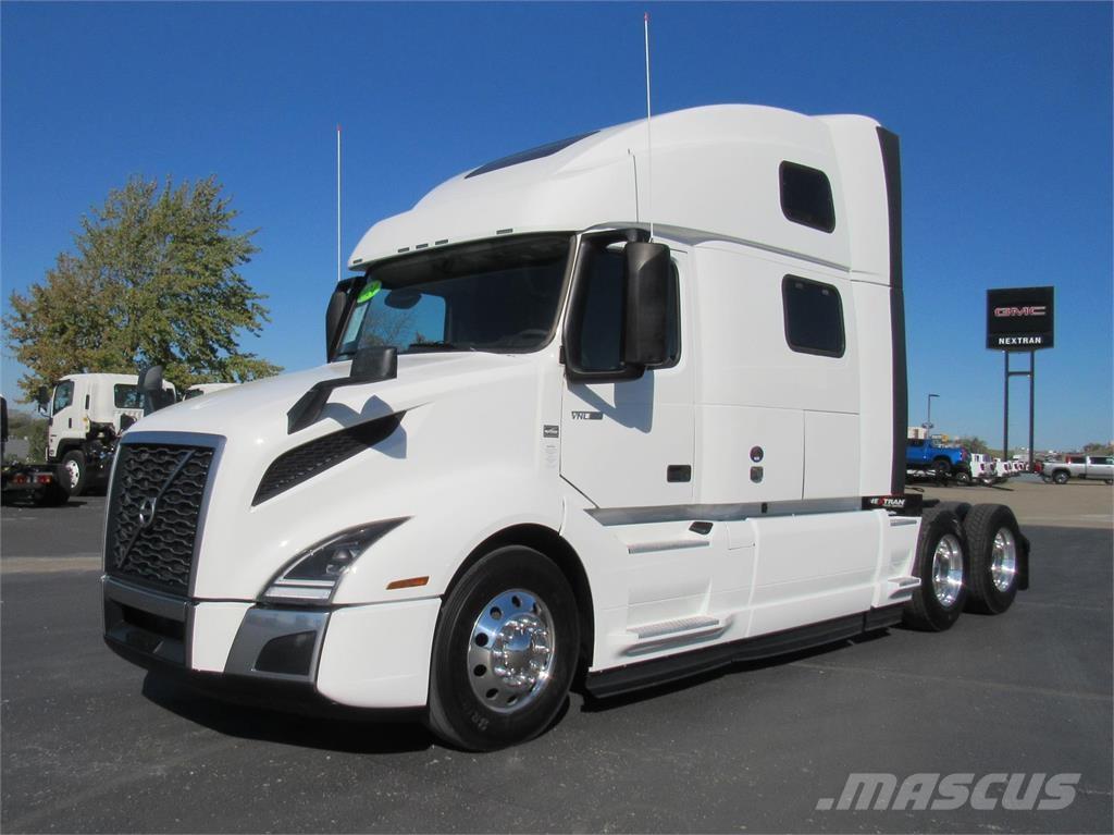 Volvo VNL64T860 Тягачі