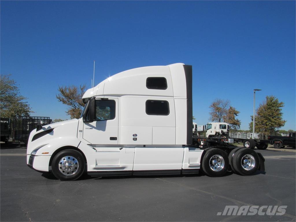 Volvo VNL64T860 Тягачі