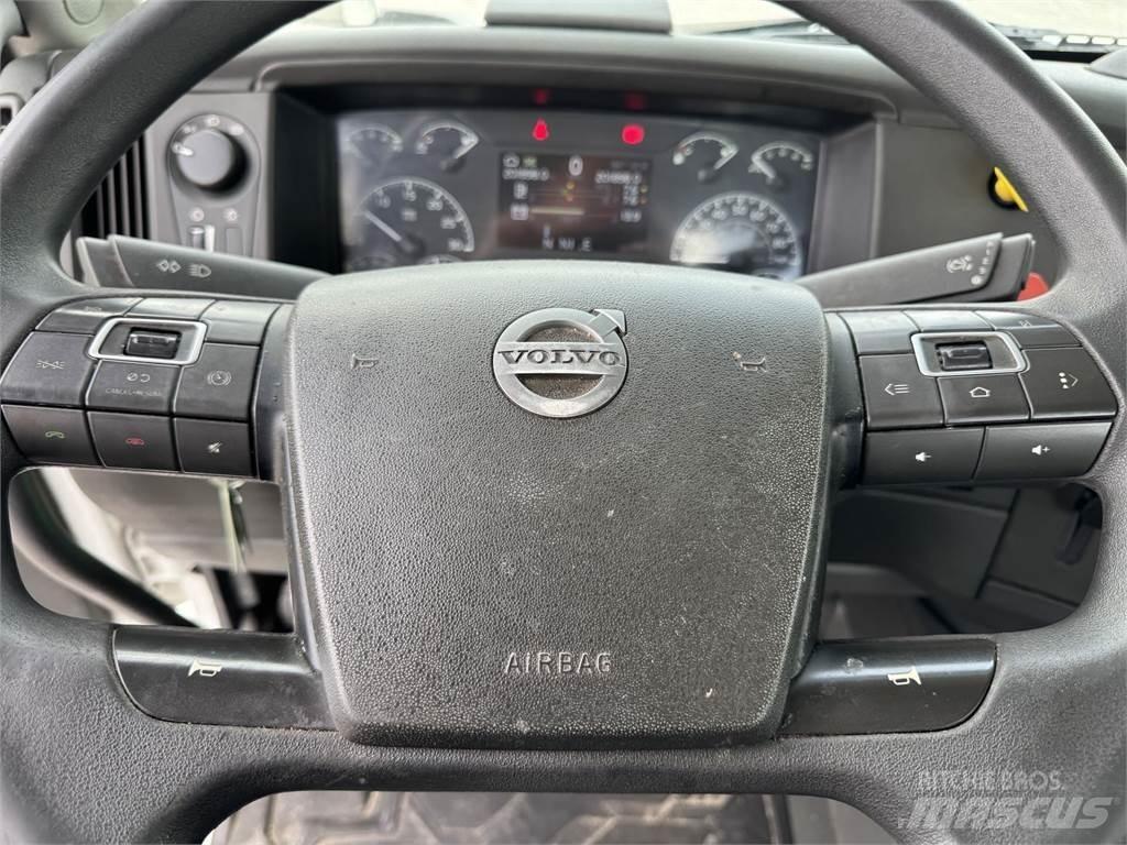 Volvo VNR64T300 Тягачі