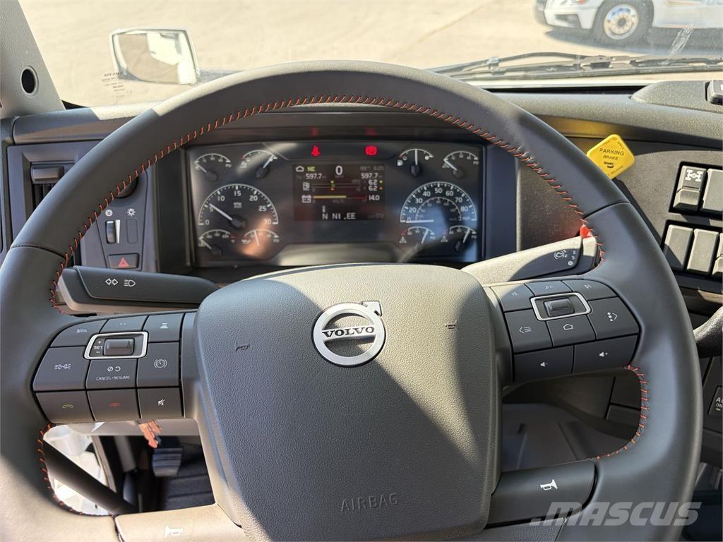 Volvo VNR64T300 Тягачі