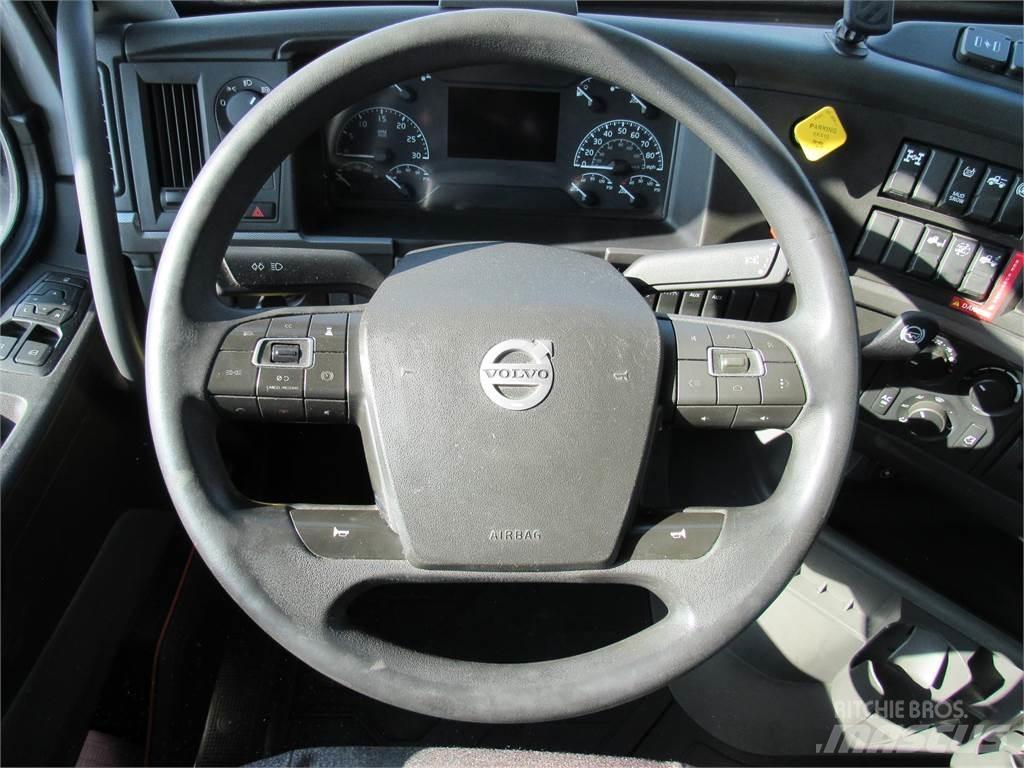 Volvo VNR64T400 Тягачі