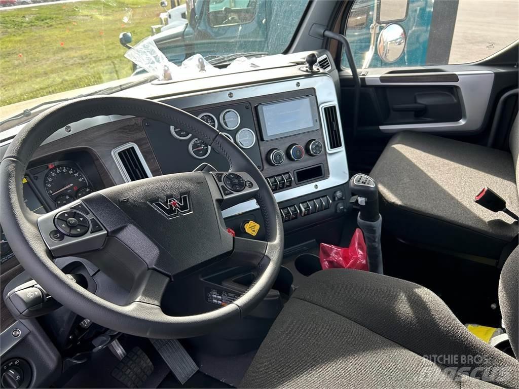 Western Star 49X Самоскиди