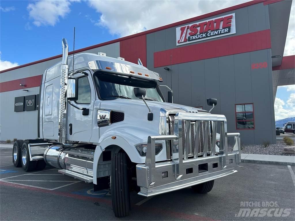 Western Star 49X Тягачі
