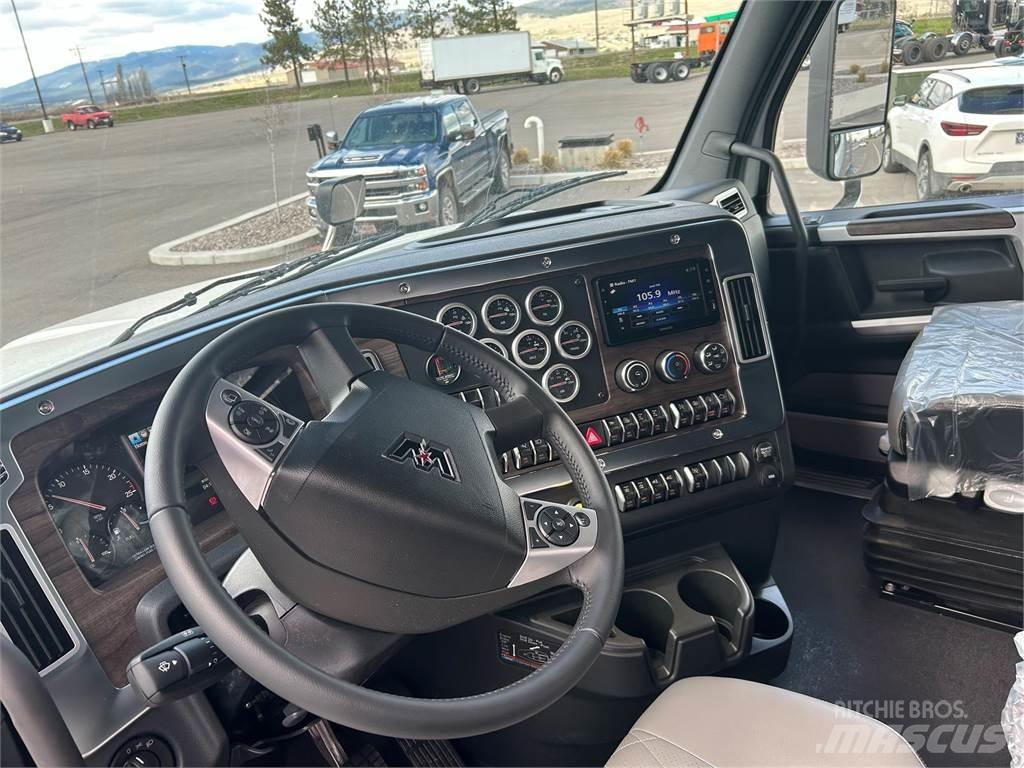Western Star 49X Тягачі