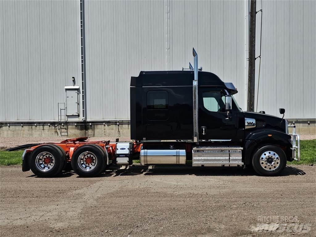 Western Star 49X Тягачі