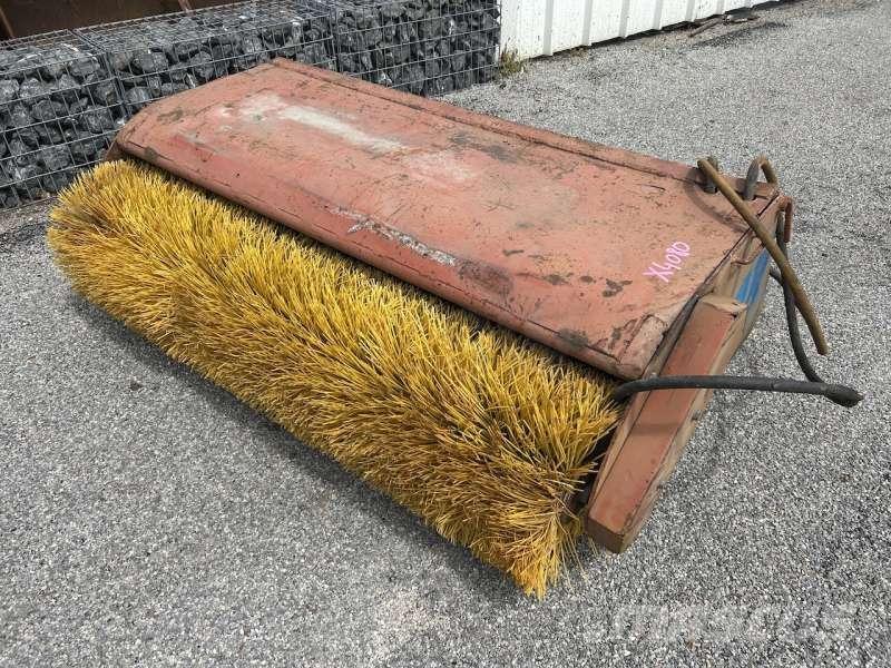  AUTRE 1700mm Прибиральні машини