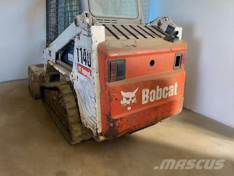 Bobcat T140 Малі навантажувачі