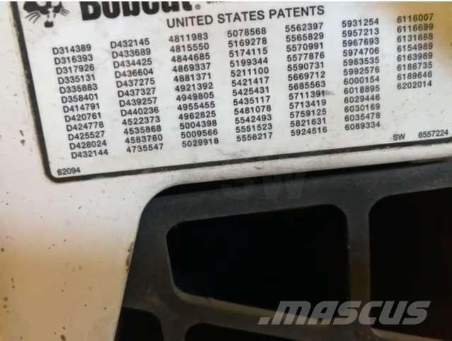 Bobcat T140 Малі навантажувачі