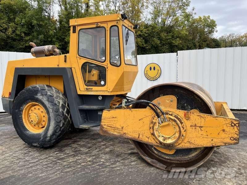 Bomag BW213D Ущільнювачі грунту