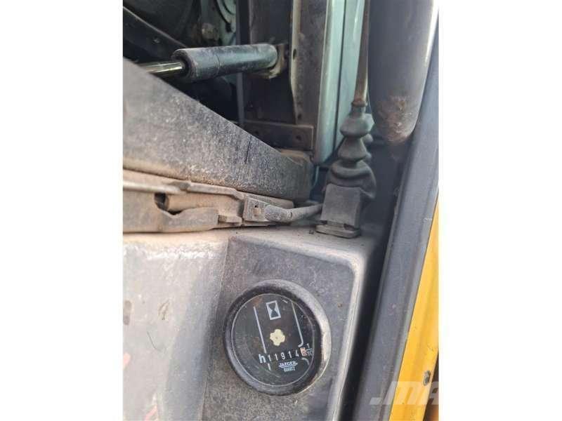 CASE 788-PRR Колісні екскаватори