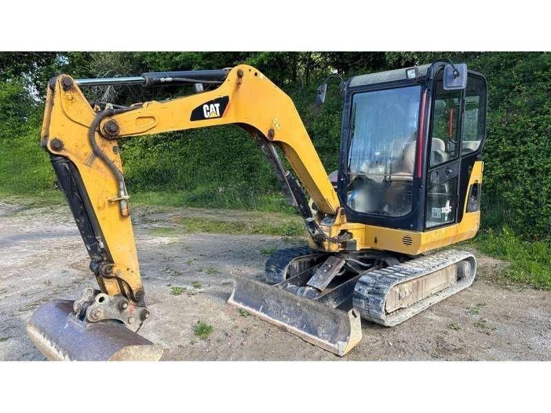 CAT 302.5C Міні-екскаватори < 7т