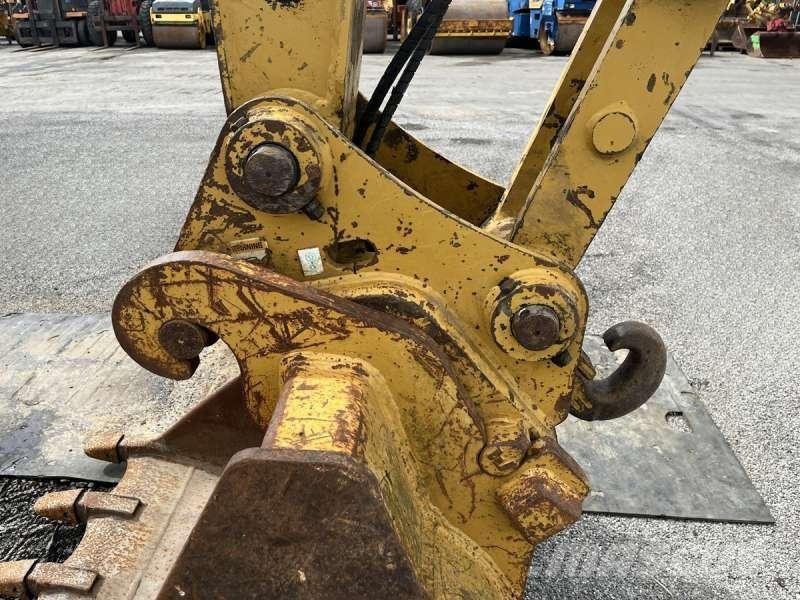 CAT 312CL Гусеничні екскаватори