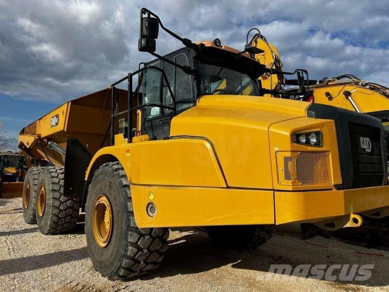 CAT 740GC Зчленовані самоскиди