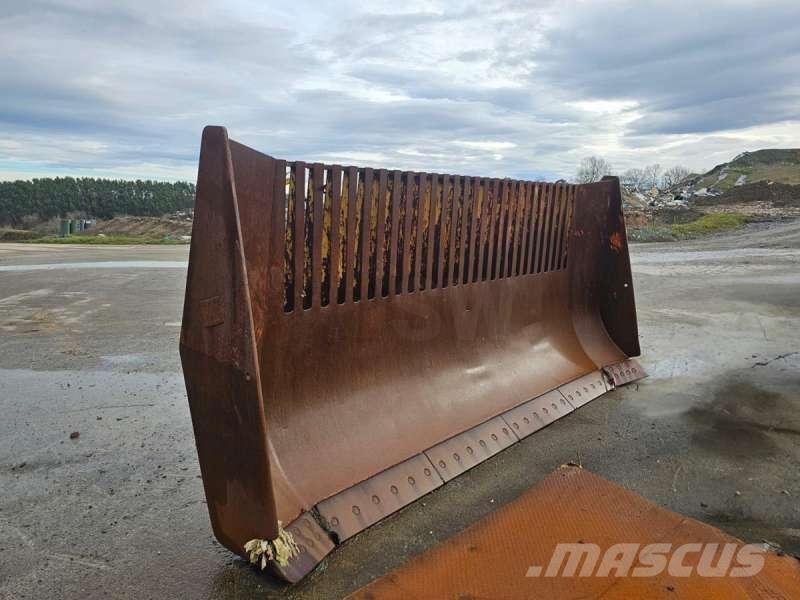 CAT 826GII Ущільнювачі грунту