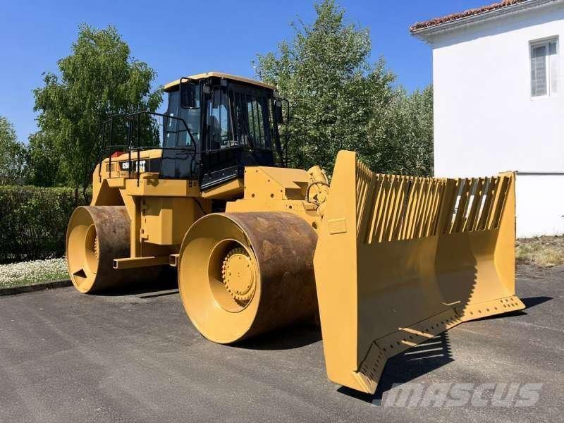 CAT 826H Ущільнювачі грунту