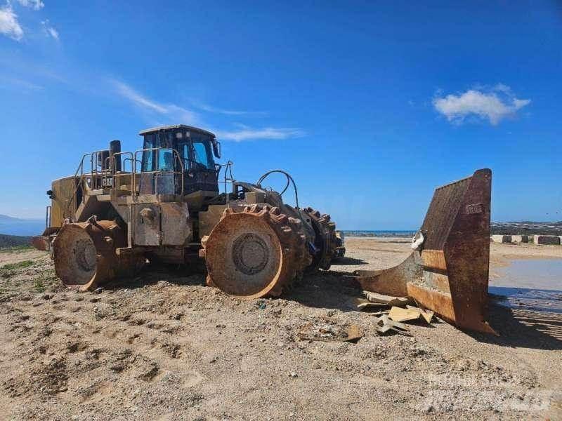 CAT 836H Ущільнювачі грунту