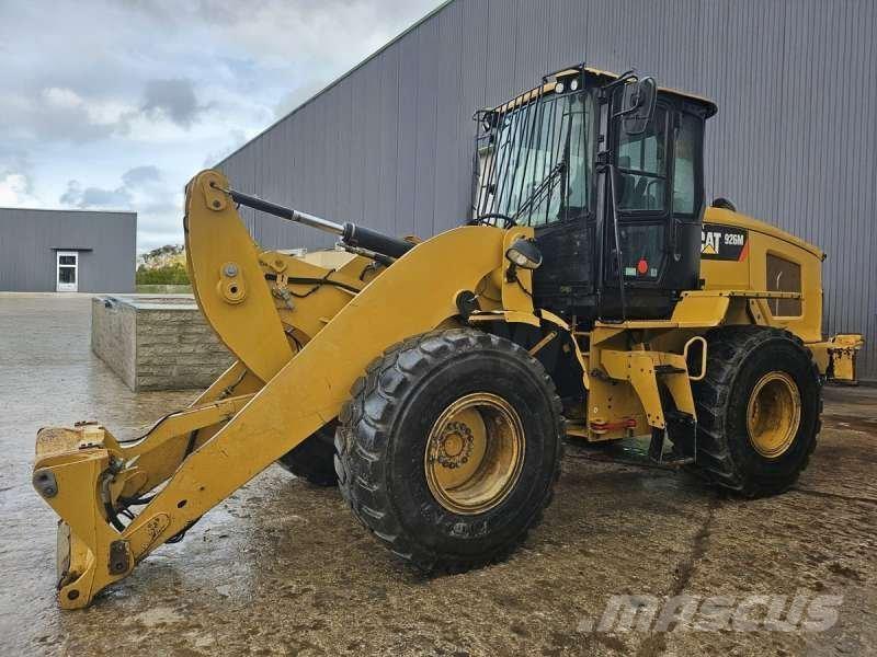 CAT 926M Фронтальні навантажувачі