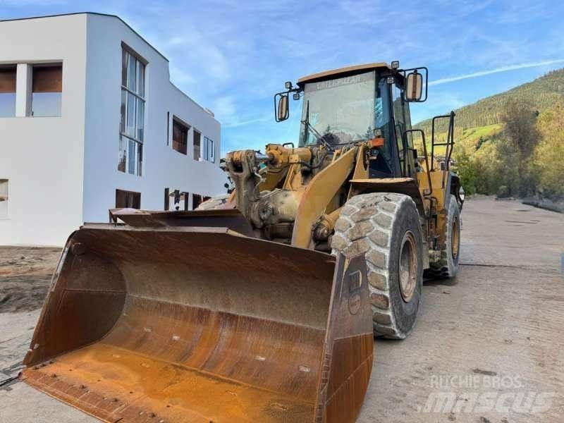 CAT 950G Фронтальні навантажувачі